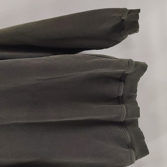 Carhartt Green Size Small Mens Pullover Sweatshirt Distressed Collar - Picture 3 of 11